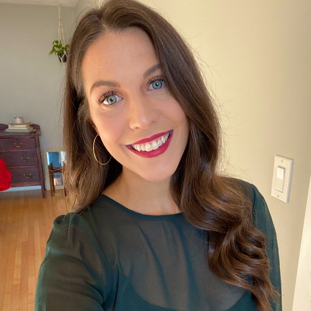 Meet your Posher, Amy